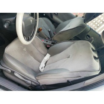 renault laguna ii (bg0) del año 2004