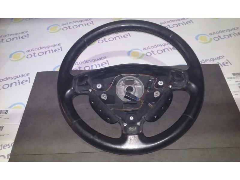 Recambio de volante para opel astra g berlina 2.0 dti referencia OEM IAM 13127925 CON MANDOS 3RADIOS