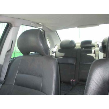 volvo s40 berlina del año 1999