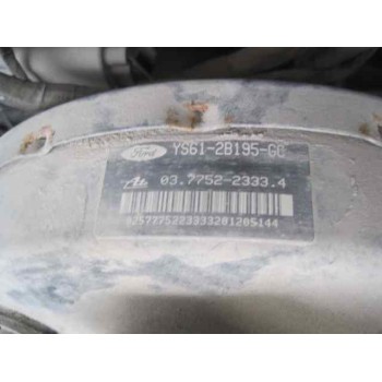 ford fiesta berlina del año 2002