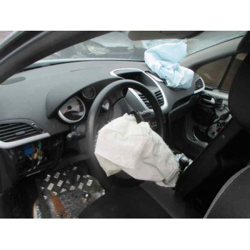 peugeot 207 del año 2009