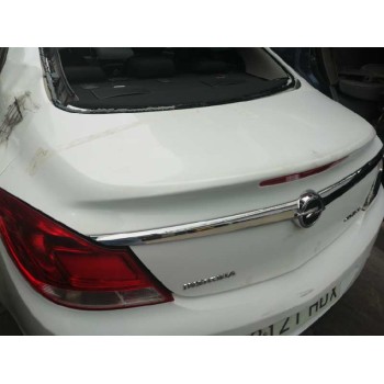 TAPA MALETERO CON GOLPE 