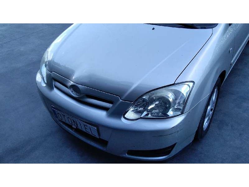 TOYOTA COROLLA (E12)