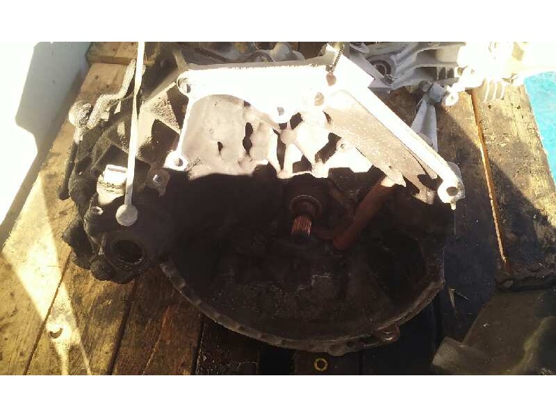 Recambio de caja cambios para citroën xsara berlina 1.6i 16v exclusive referencia OEM IAM 20CN28 B 