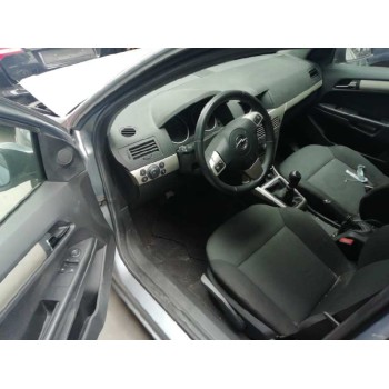 opel astra h berlina del año 2007