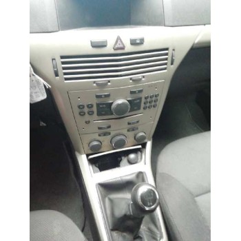 opel astra h berlina del año 2007