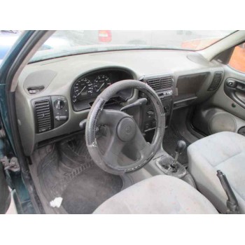 volkswagen polo berlina (6n1) del año 1995