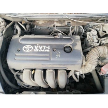 toyota avensis berlina (t25) del año 2006