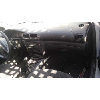 volkswagen passat berlina (3b2) del año 1997