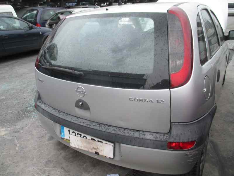opel corsa c del año 2002