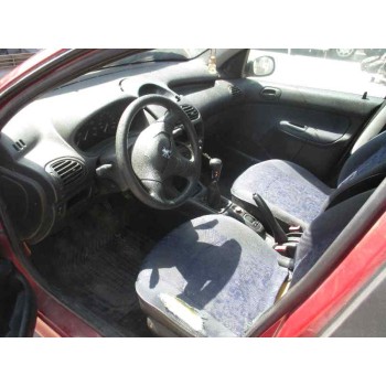 peugeot 206 berlina del año 1999