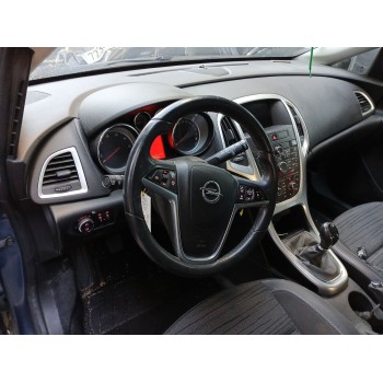 opel astra j (p10) del año 2015