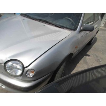 toyota corolla (e11) del año 1999