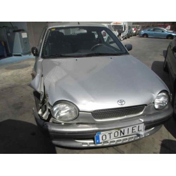 toyota corolla (e11) del año 1999