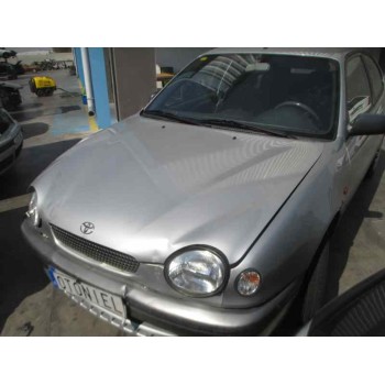 toyota corolla (e11) del año 1999