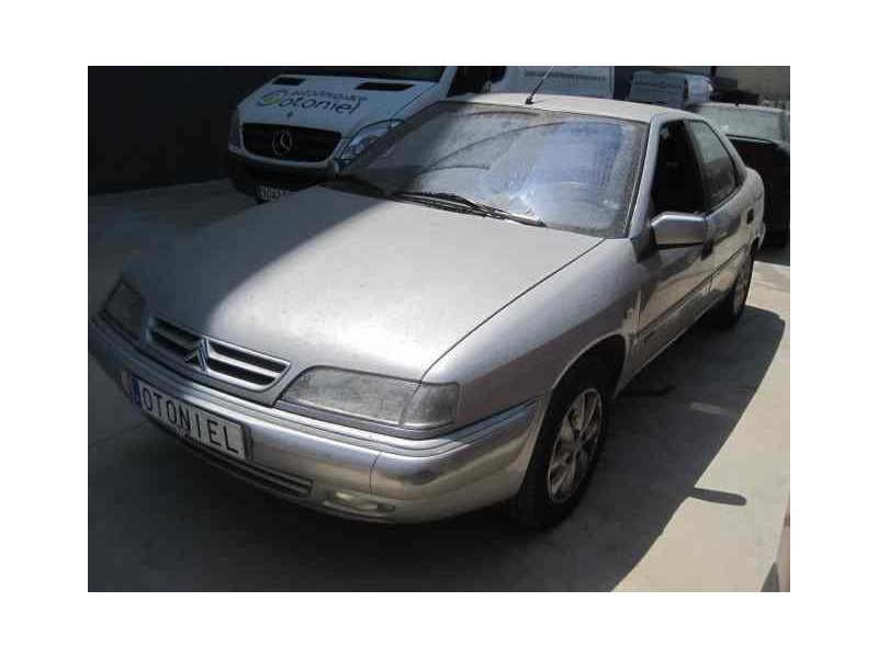 citroën xantia berlina del año 2000