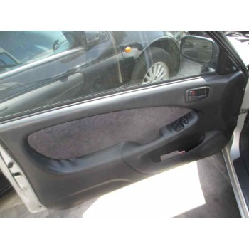 toyota corolla (e11) del año 1999