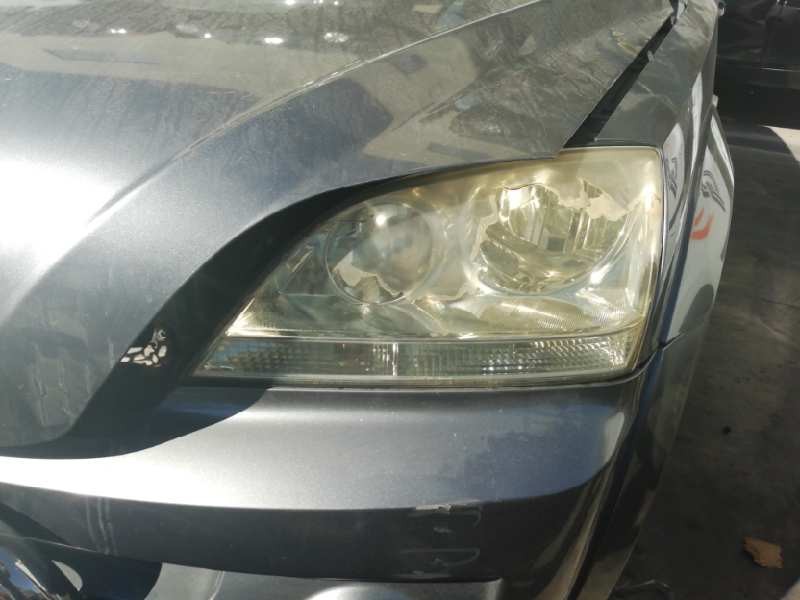 Recambio de faro izquierdo para kia sorento 2.5 crdi cat referencia OEM IAM   