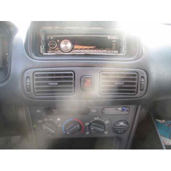 toyota corolla (e11) del año 1999