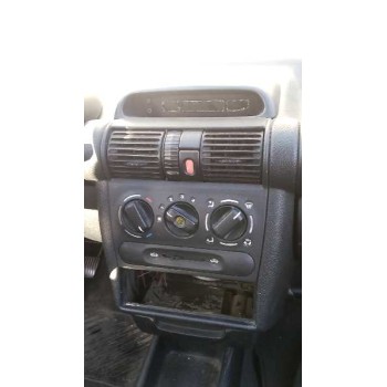 opel corsa b del año 1999