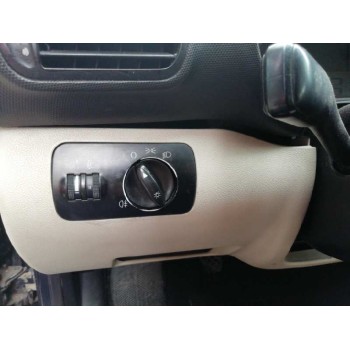 seat toledo (1m2) del año 2001