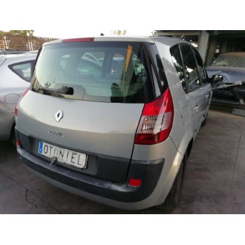 renault scenic ii del año 2004