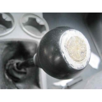 kia rio del año 2003