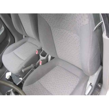 kia rio del año 2003