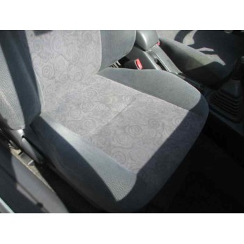 toyota corolla (e11) del año 1999