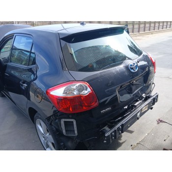 toyota auris (_e15_) del año 2011