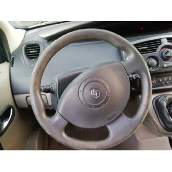 renault scenic ii del año 2004