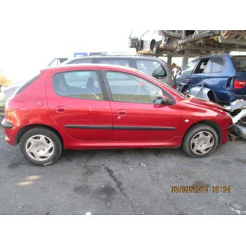 PEUGEOT 206 BERLINA