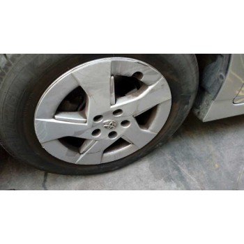 toyota prius (nhw30) del año 2012