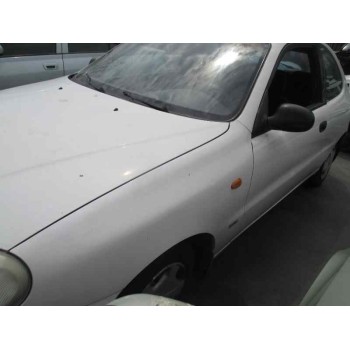 daewoo lanos del año 2000