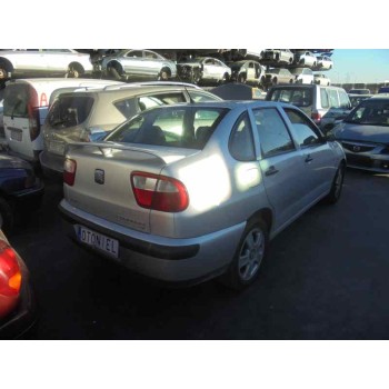 SEAT CORDOBA BERLINA (6K2)