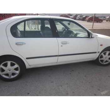 nissan primera berlina (p11) del año 1999