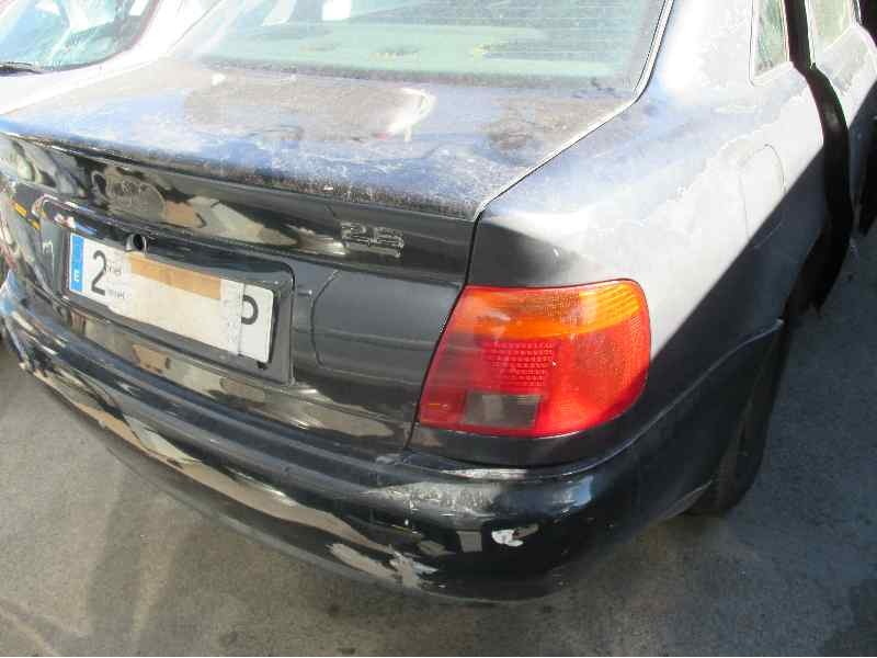 AUDI A4 BERLINA (B5)