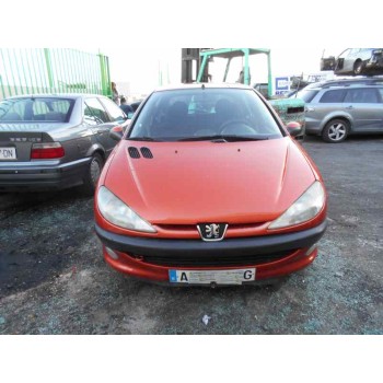 peugeot 206 berlina del año 2000