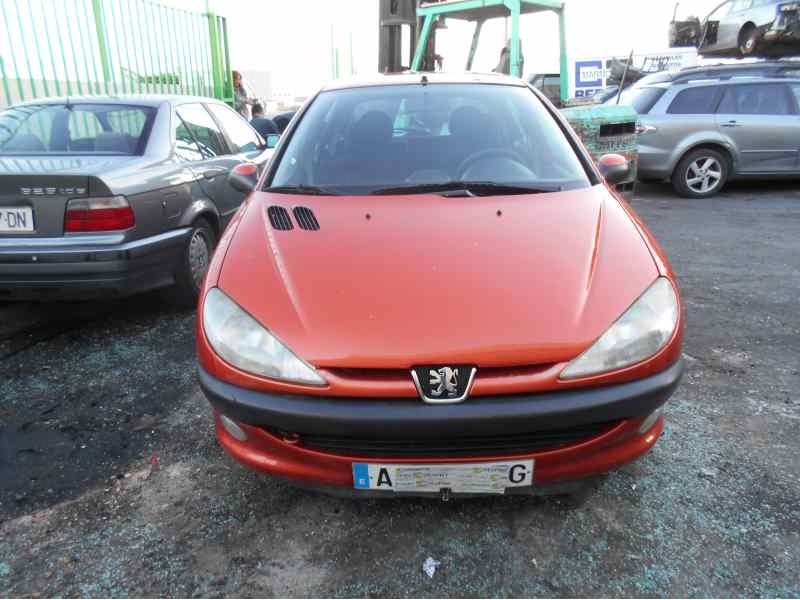 PEUGEOT 206 BERLINA