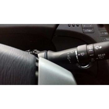 toyota prius (nhw30) del año 2012