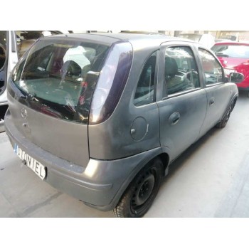 opel corsa c del año 2004