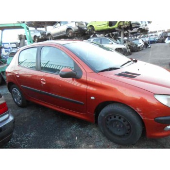 peugeot 206 berlina del año 2000