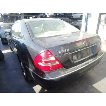 mercedes-benz clase e (w211) berlina del año 2005