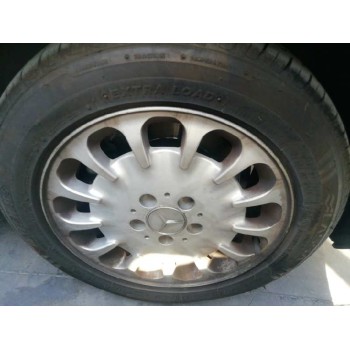 mercedes-benz clase e (w211) berlina del año 2005