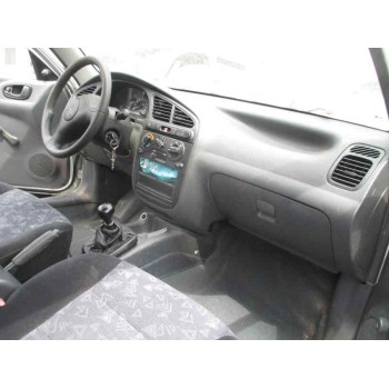 daewoo lanos del año 2000