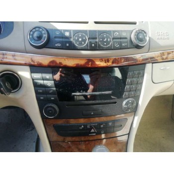 mercedes-benz clase e (w211) berlina del año 2005