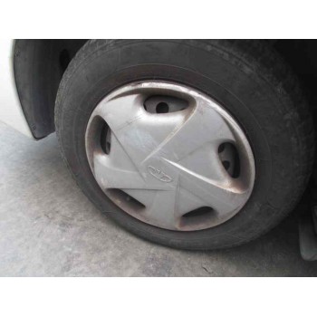 daewoo lanos del año 2000