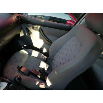 seat leon (1m1) del año 2001