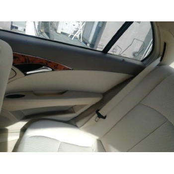 mercedes-benz clase e (w211) berlina del año 2005