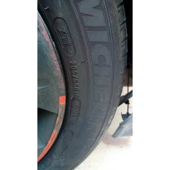 opel astra h berlina del año 2008